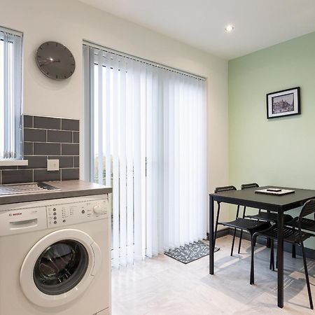 Fully Refurbished North Belfast Home 2 Εξωτερικό φωτογραφία