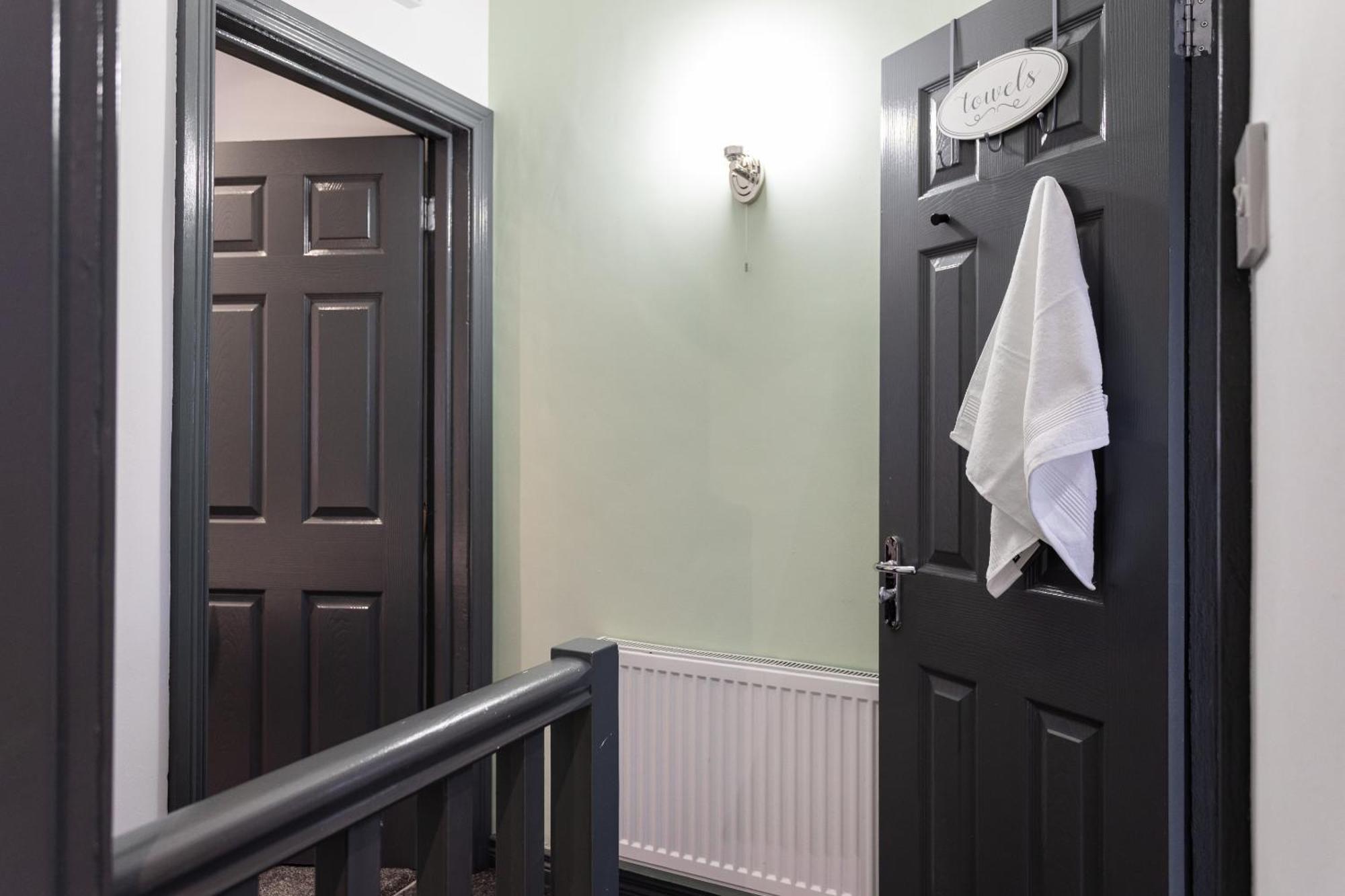 Fully Refurbished North Belfast Home 2 Εξωτερικό φωτογραφία