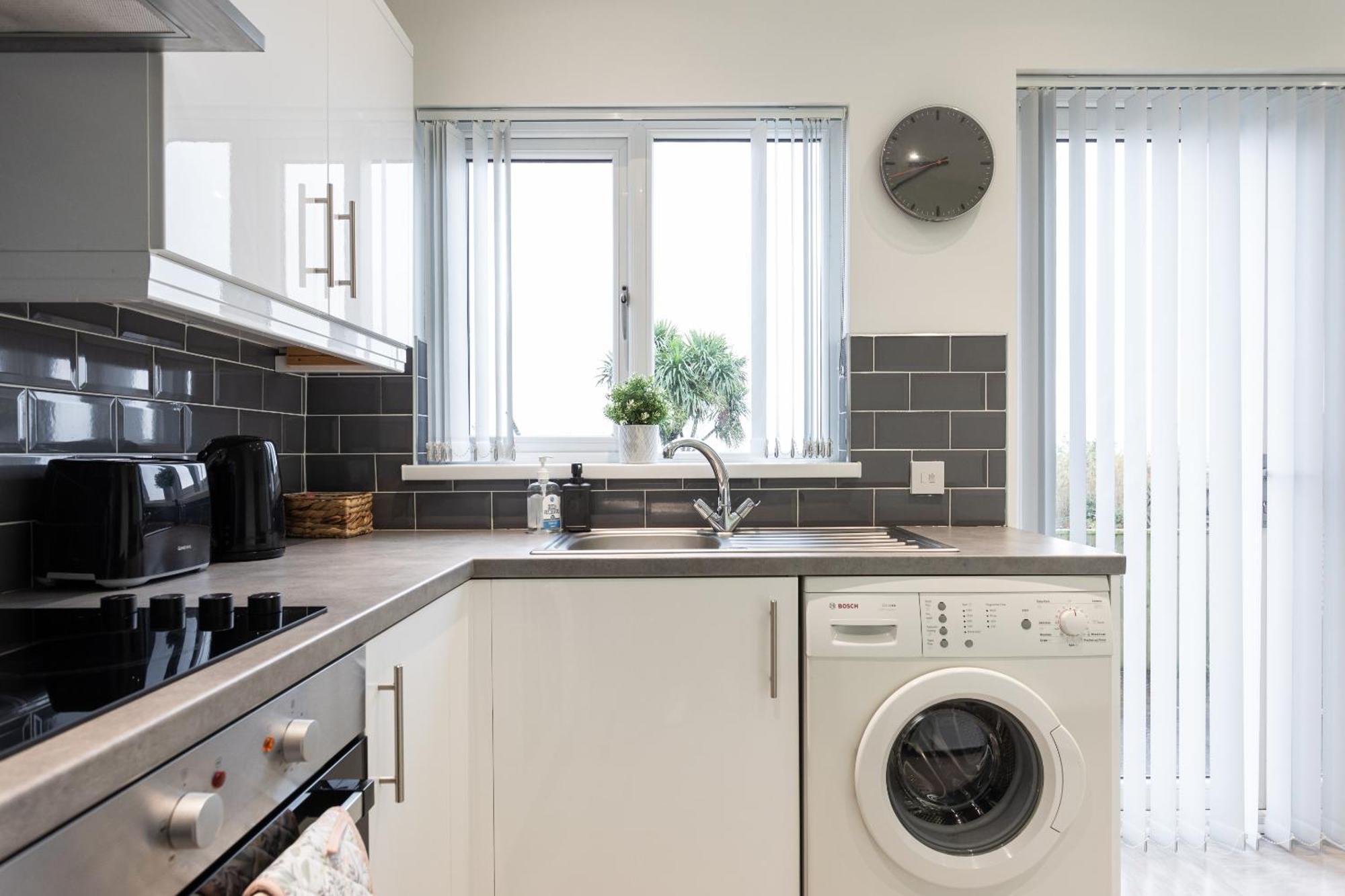 Fully Refurbished North Belfast Home 2 Εξωτερικό φωτογραφία